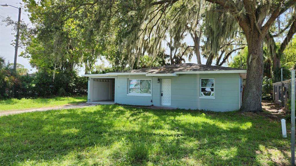 7919 Grand Boulevard - Photo 1