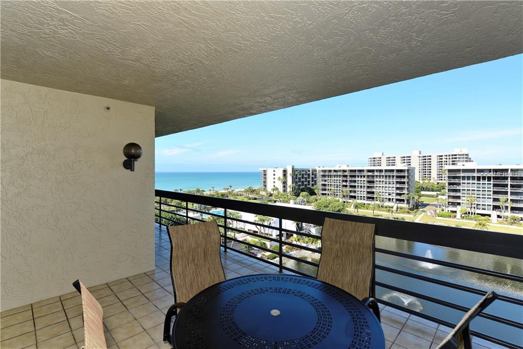 1095 Gulf Of Mexico Drive - Photo 1