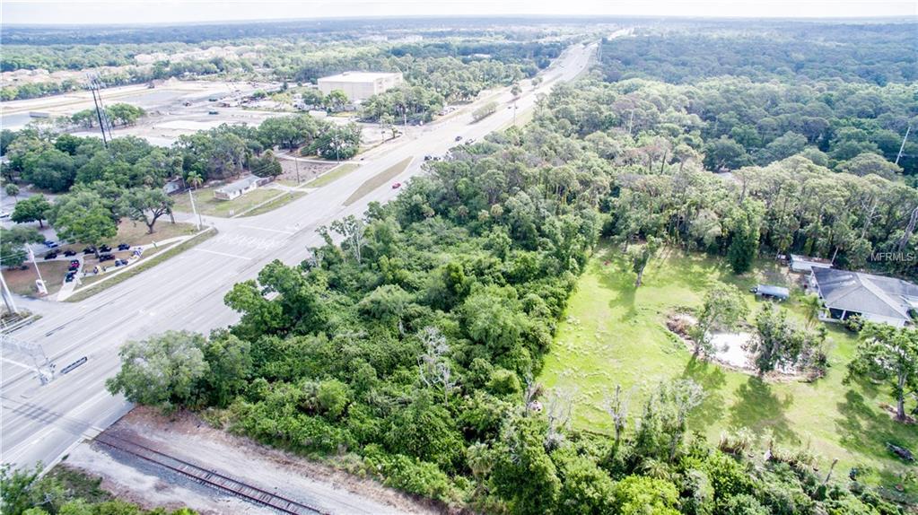 00 University Pkwy - Photo 1