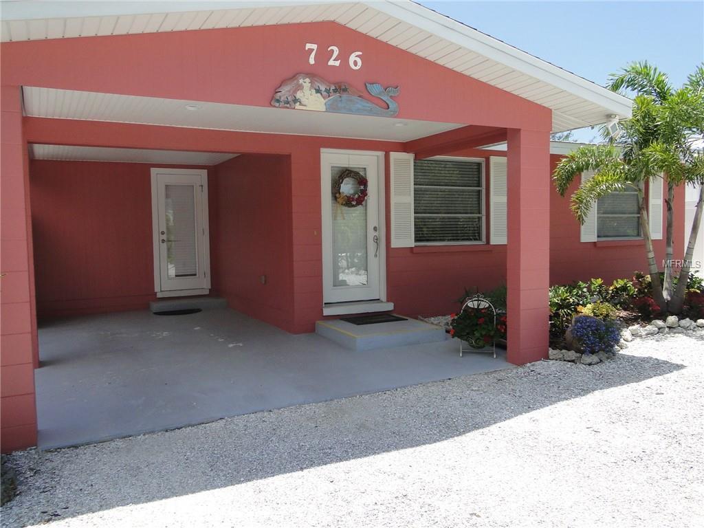 726 Holly Road - Photo 1