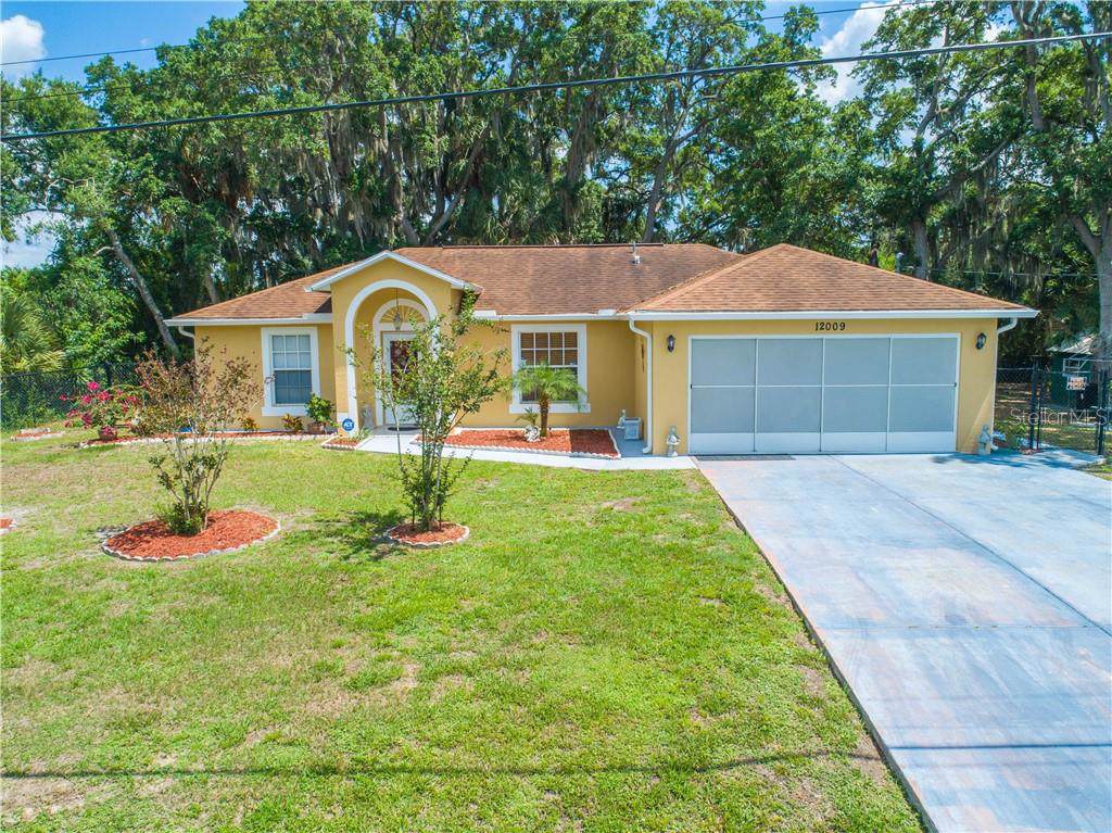 12009 Madrid Avenue - Photo 1