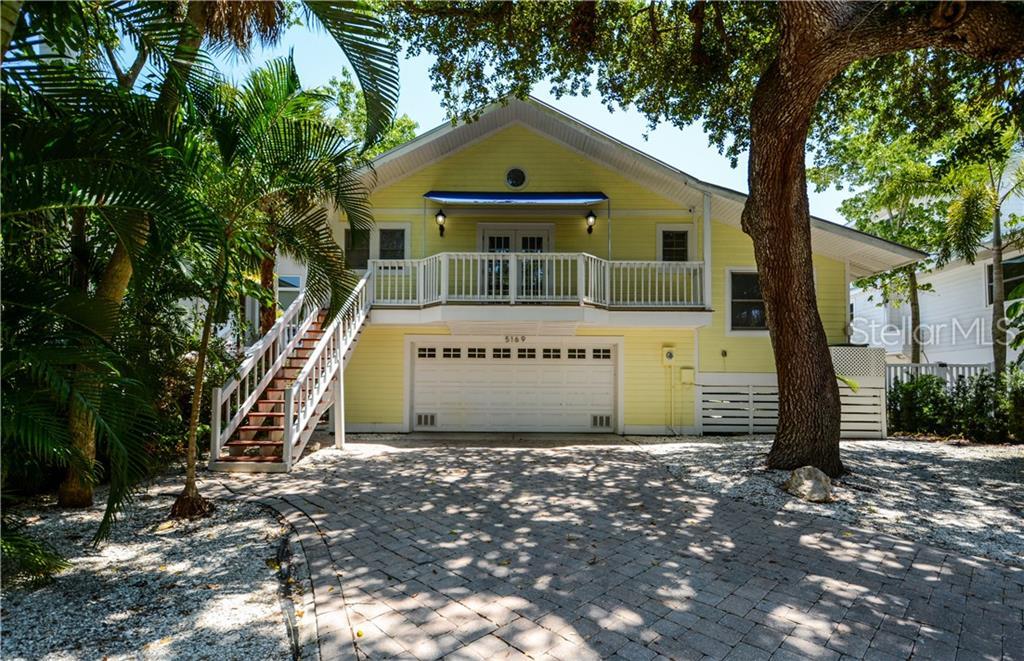 5169 Oxford Drive - Photo 1