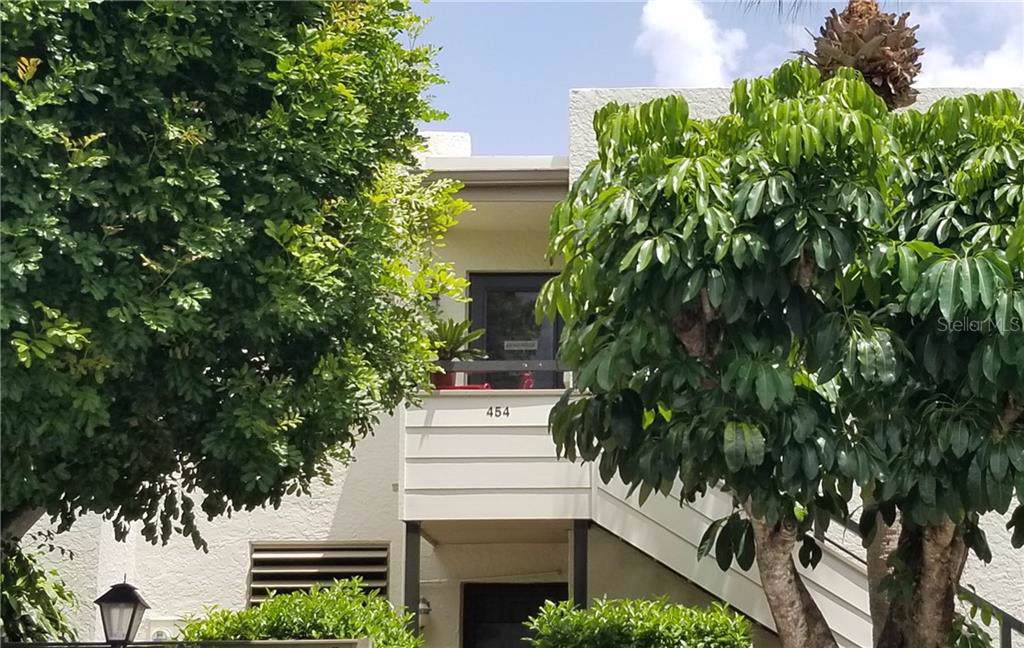 454 Palm Tree Drive - Photo 1