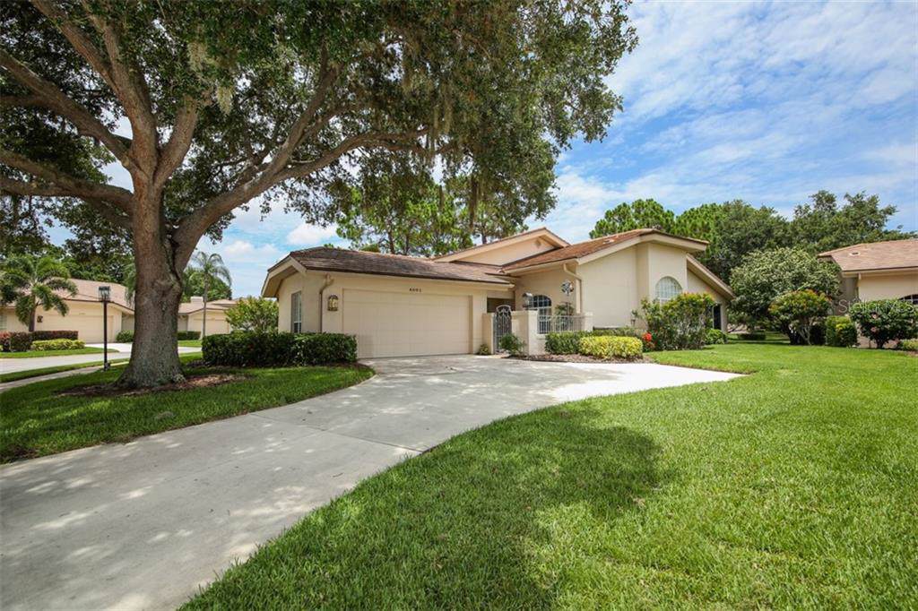 4061 Penshurst Park - Photo 1