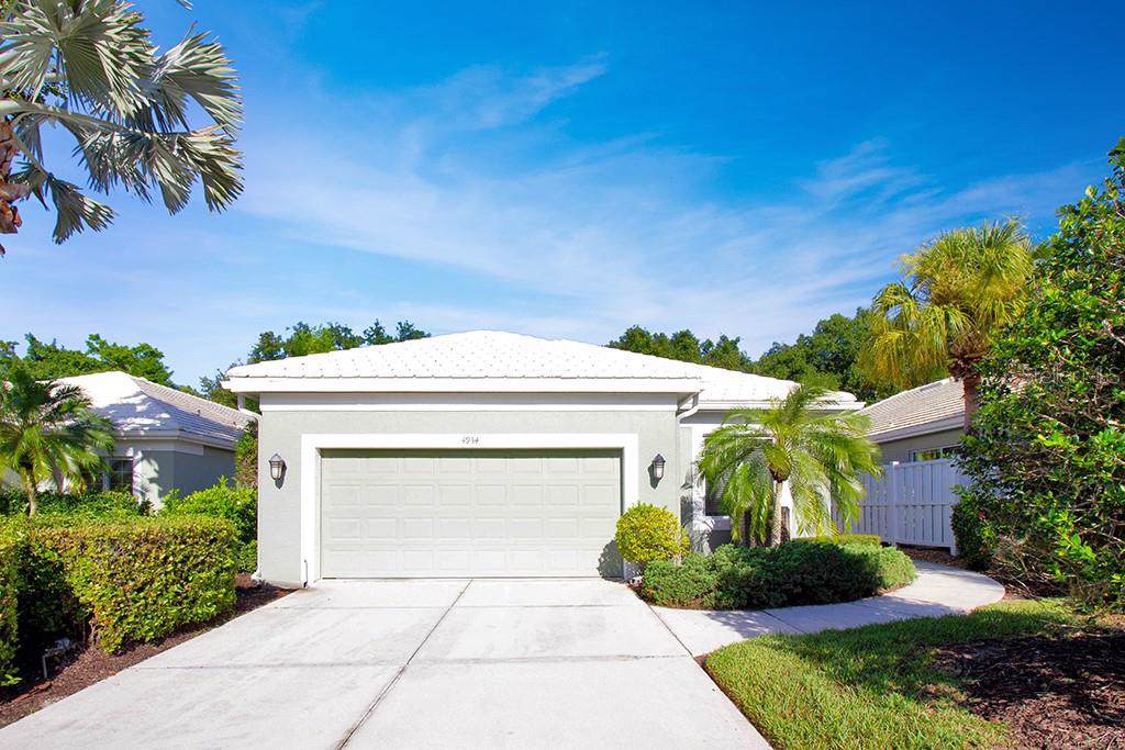 4934 88TH Street - Photo 1