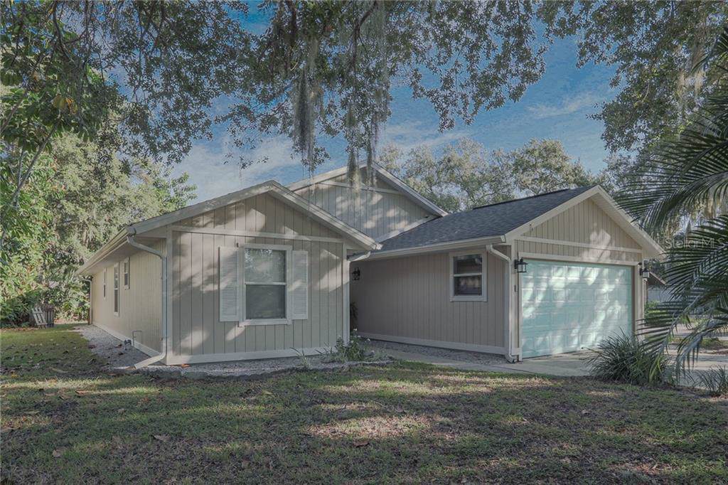 8111 50TH ST.CIR. E. - Photo 1