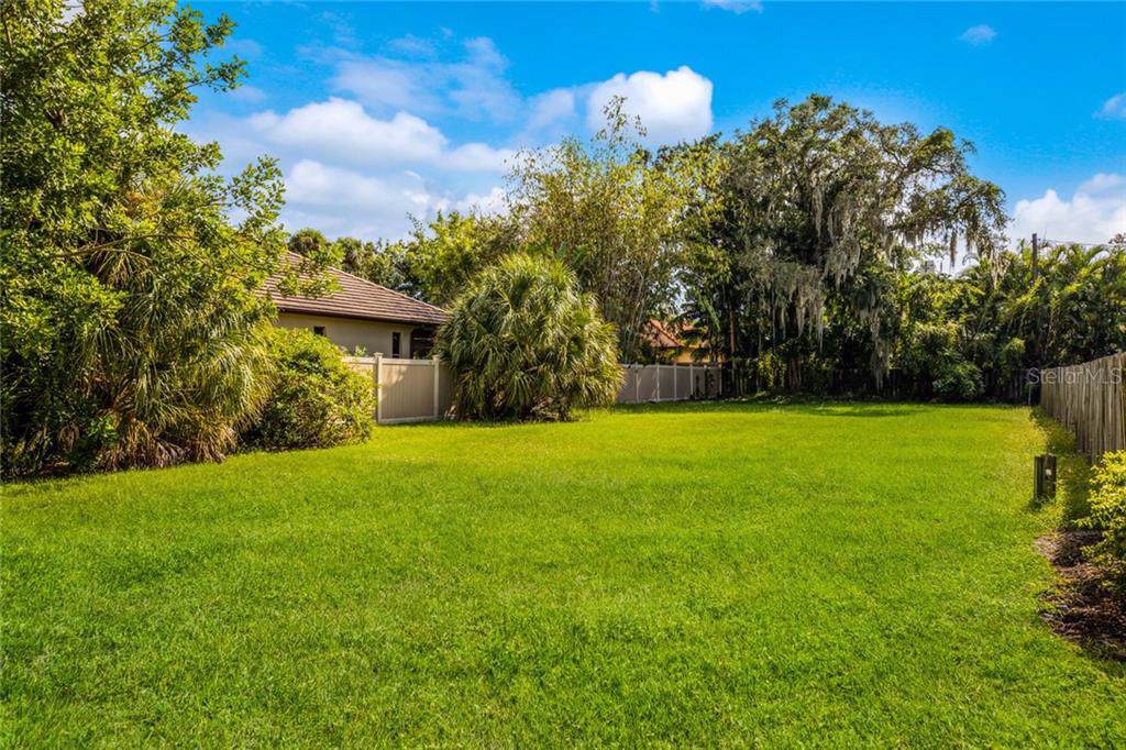1698 Arlington Street - Photo 1