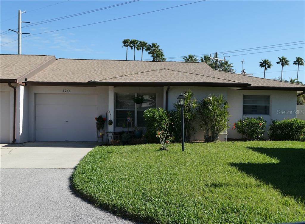 2932 Captiva Gardens Drive - Photo 1