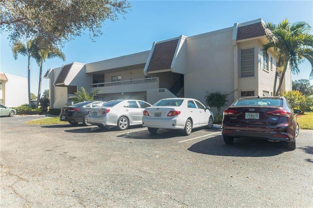 7291 W Country Club Dr N - Photo 1