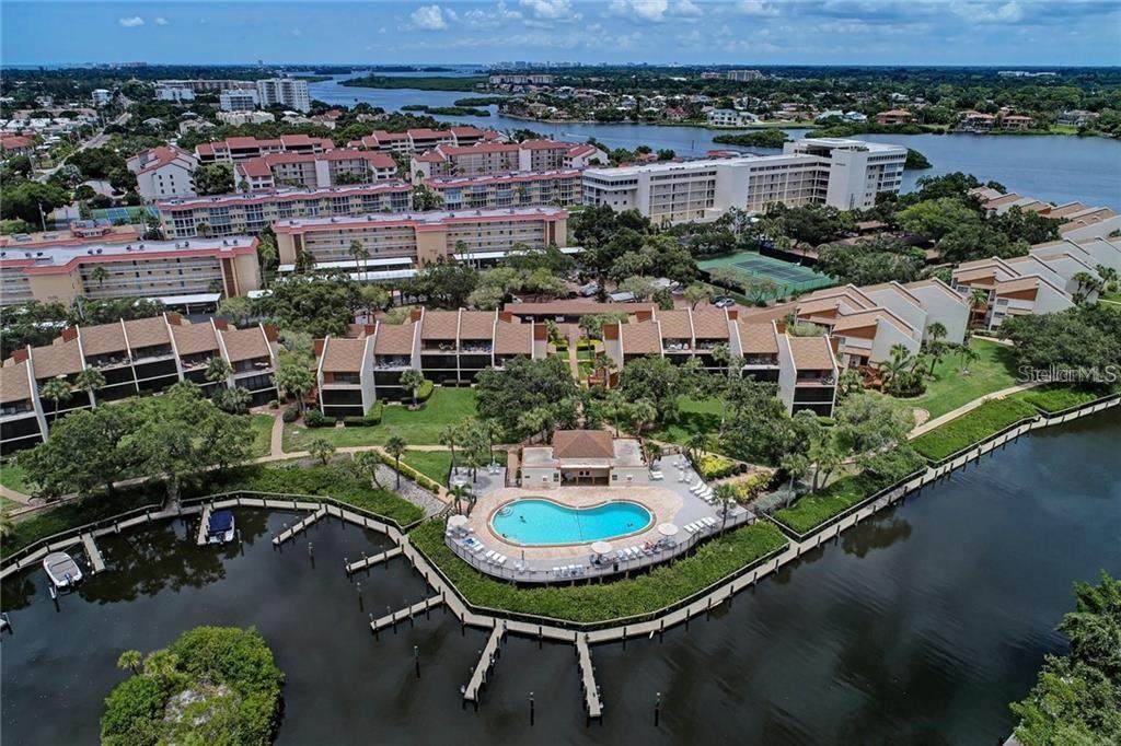 1100 Cove Ii Place - Photo 1