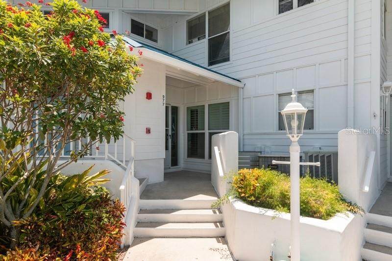 977 Sandpiper Circle - Photo 1