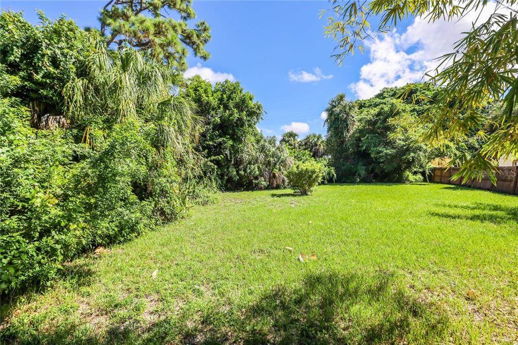 7511 Westmoreland Drive - Photo 1