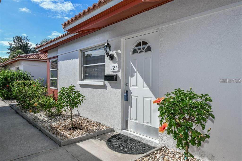 121 Vista Hermosa Circle - Photo 1