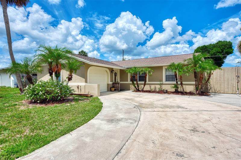 2516 Linwood Drive - Photo 1