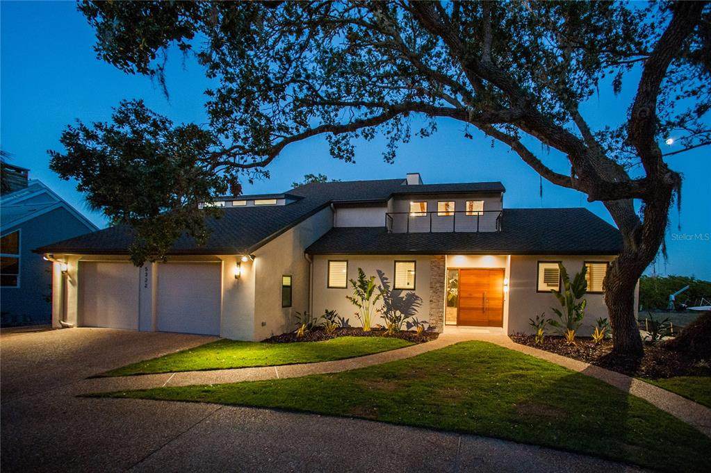5322 Siesta Cove Drive - Photo 1