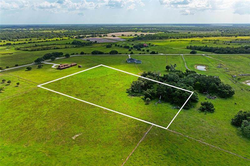 32815 Clay Gully Road - Photo 1