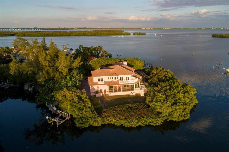 781 Hideaway Bay Drive - Photo 1
