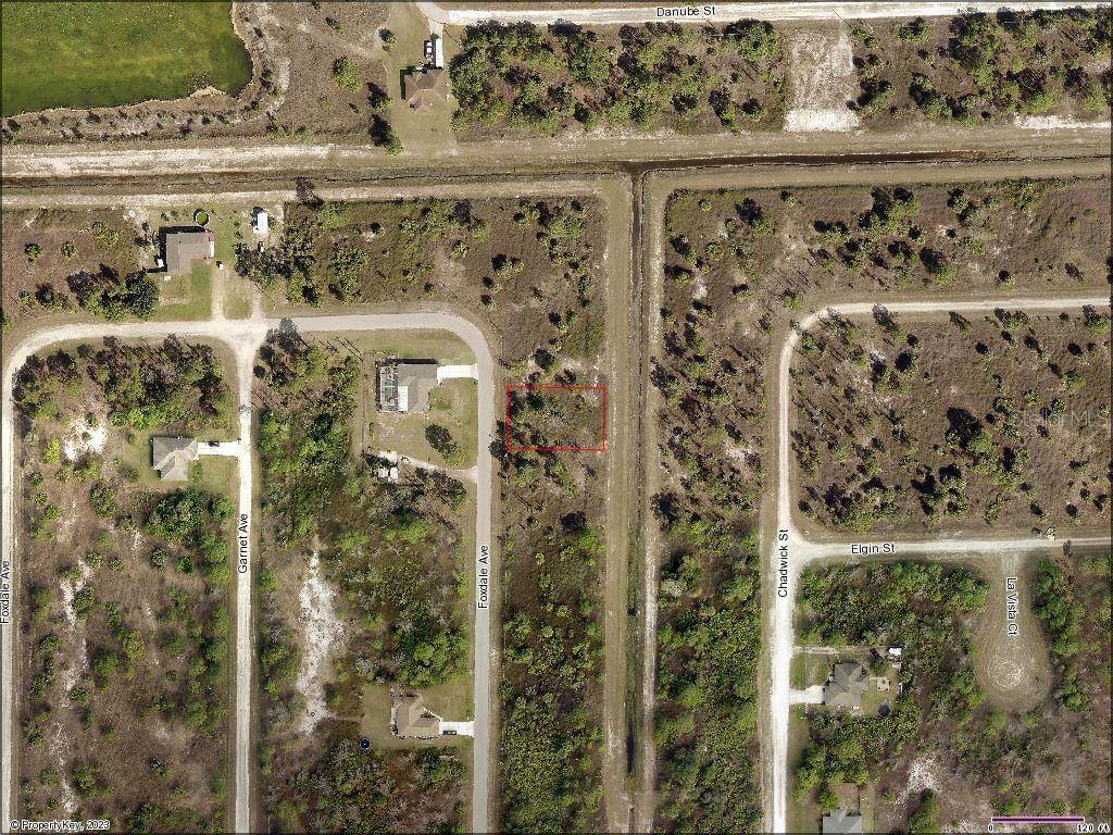 939 Foxdale Avenue - Photo 1