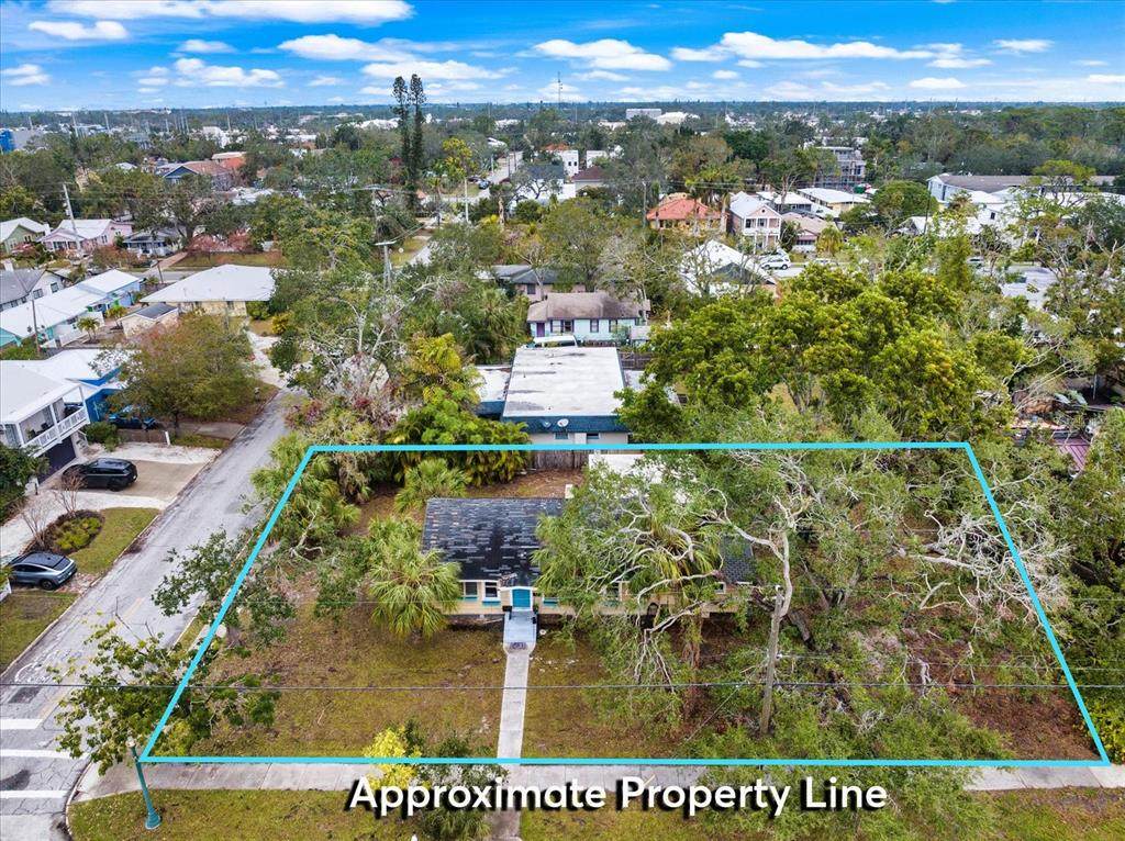 1705 6TH Street - Photo 1