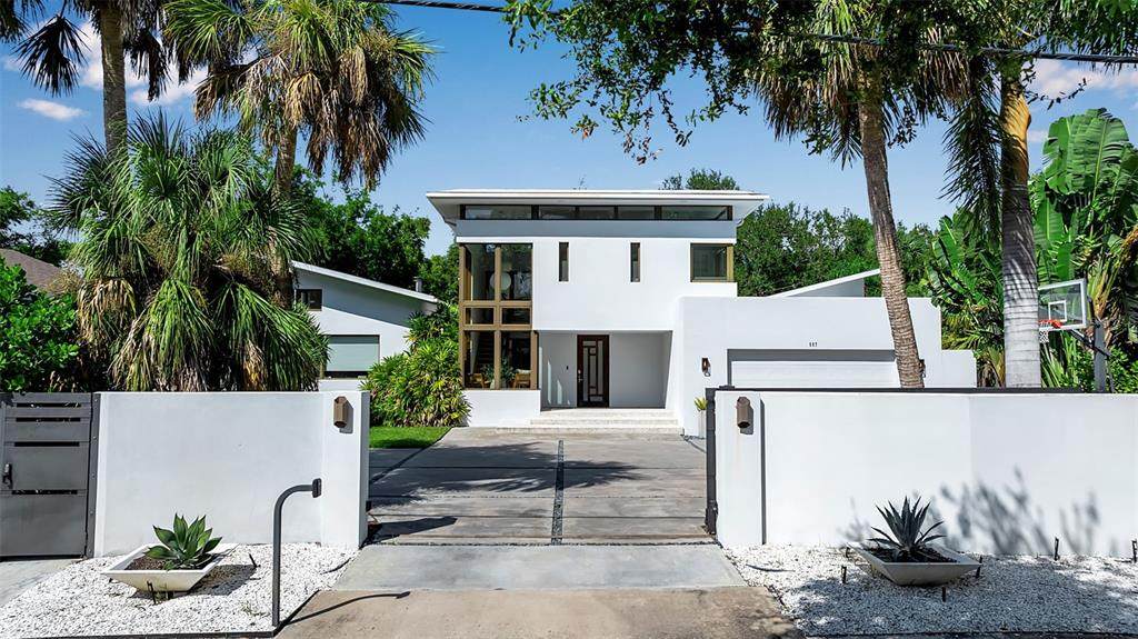 587 47TH Street - Photo 1