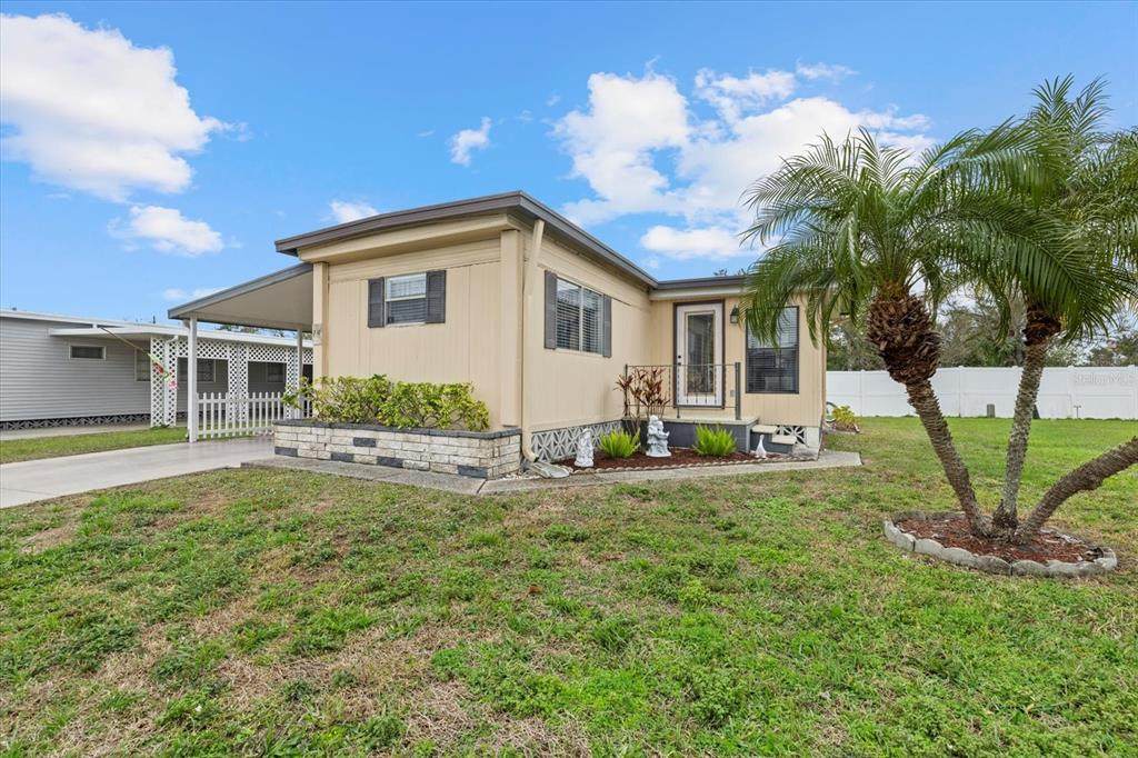 5316 53RD Avenue - Photo 1