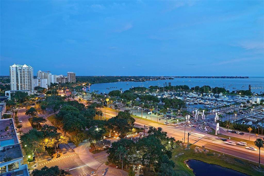 101 S Gulfstream Ave. - Photo 1