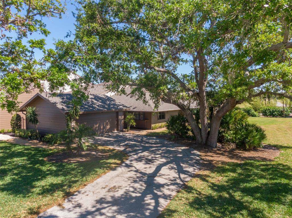 5604 Doral Drive - Photo 1