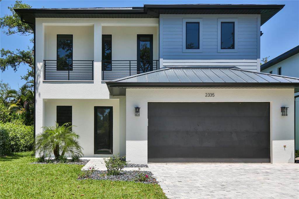 2335 Oak Terrace - Photo 1