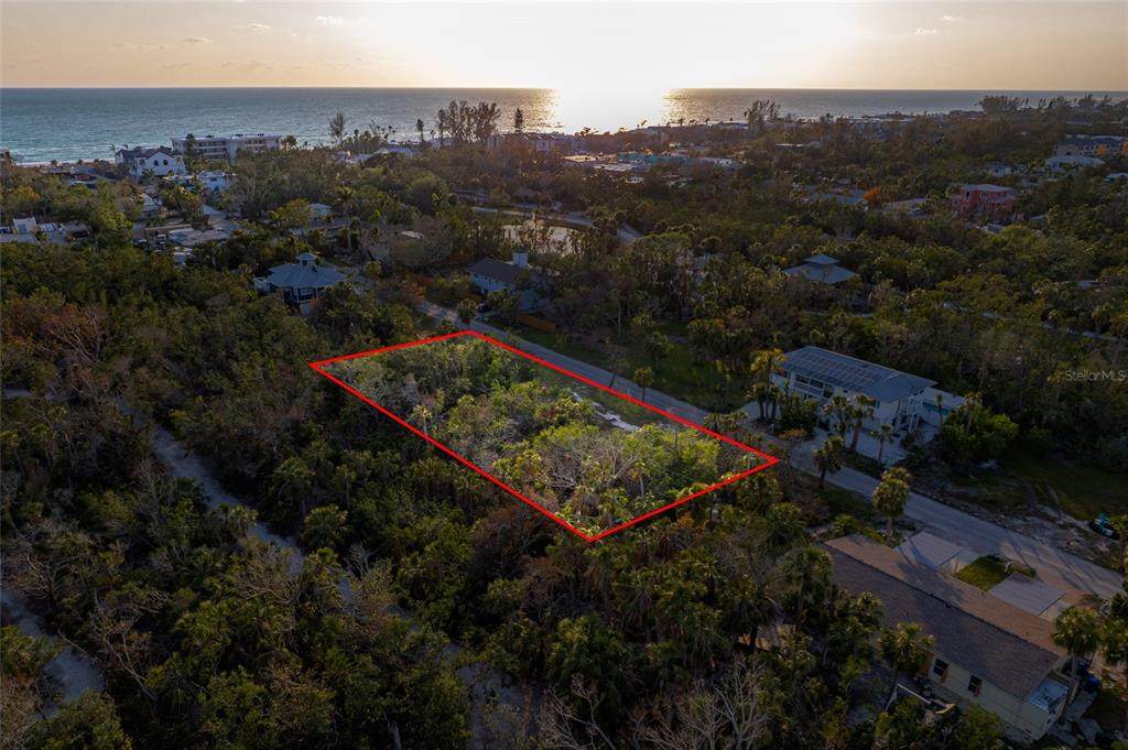 560 Gulf Bay Road - Photo 1