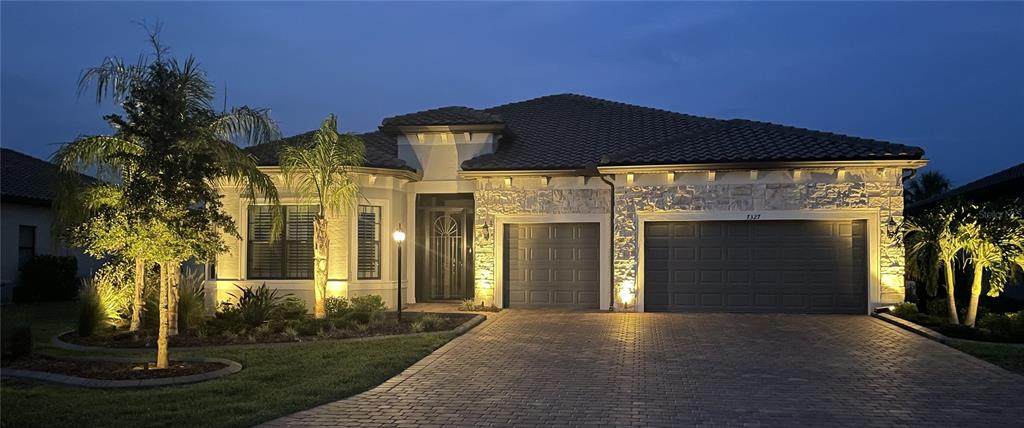 7327 Summerland Cove - Photo 1