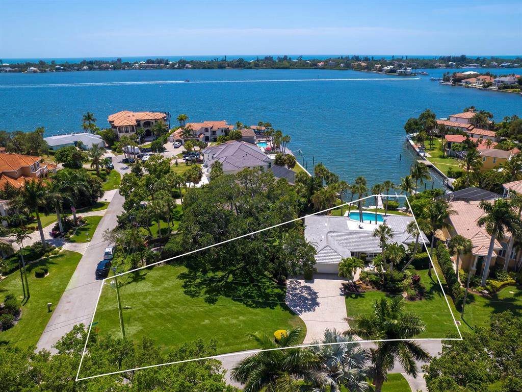 7614 Peninsular Drive - Photo 1