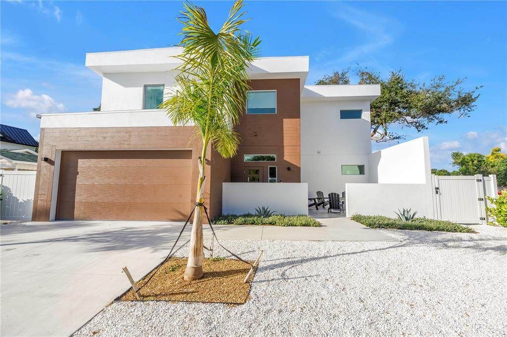 2065 Goldenrod Street - Photo 1