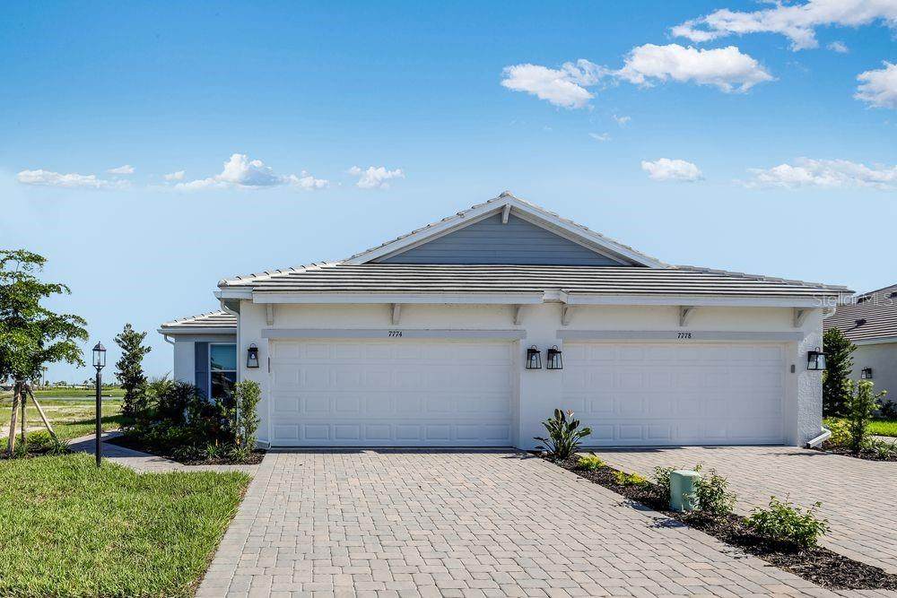 7774 Waning Moon Way - Photo 1