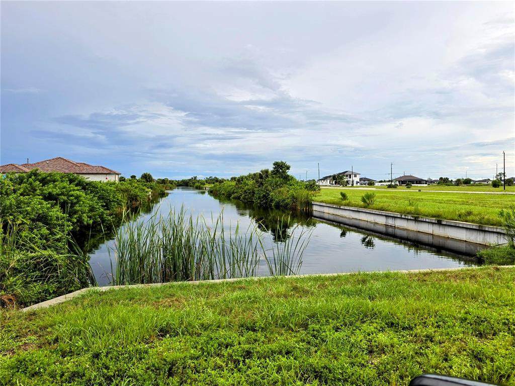 3923 Old Burnt Store Road - Photo 1