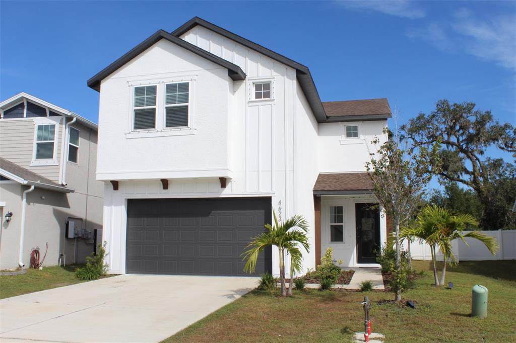 4623 Reisswood Loop - Photo 1