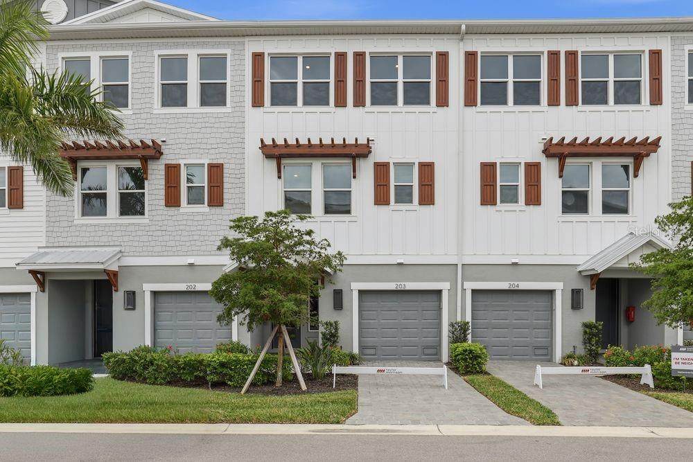 1624 Compass Pointe Court - Photo 1