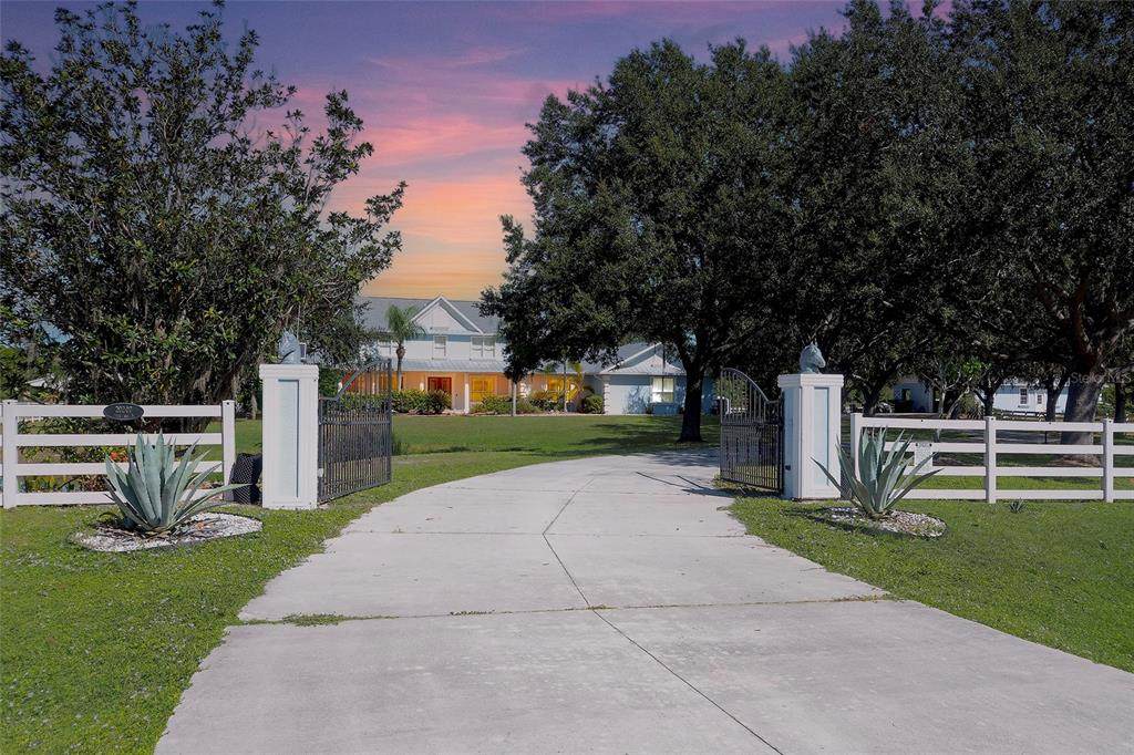 20207 77TH Avenue - Photo 1