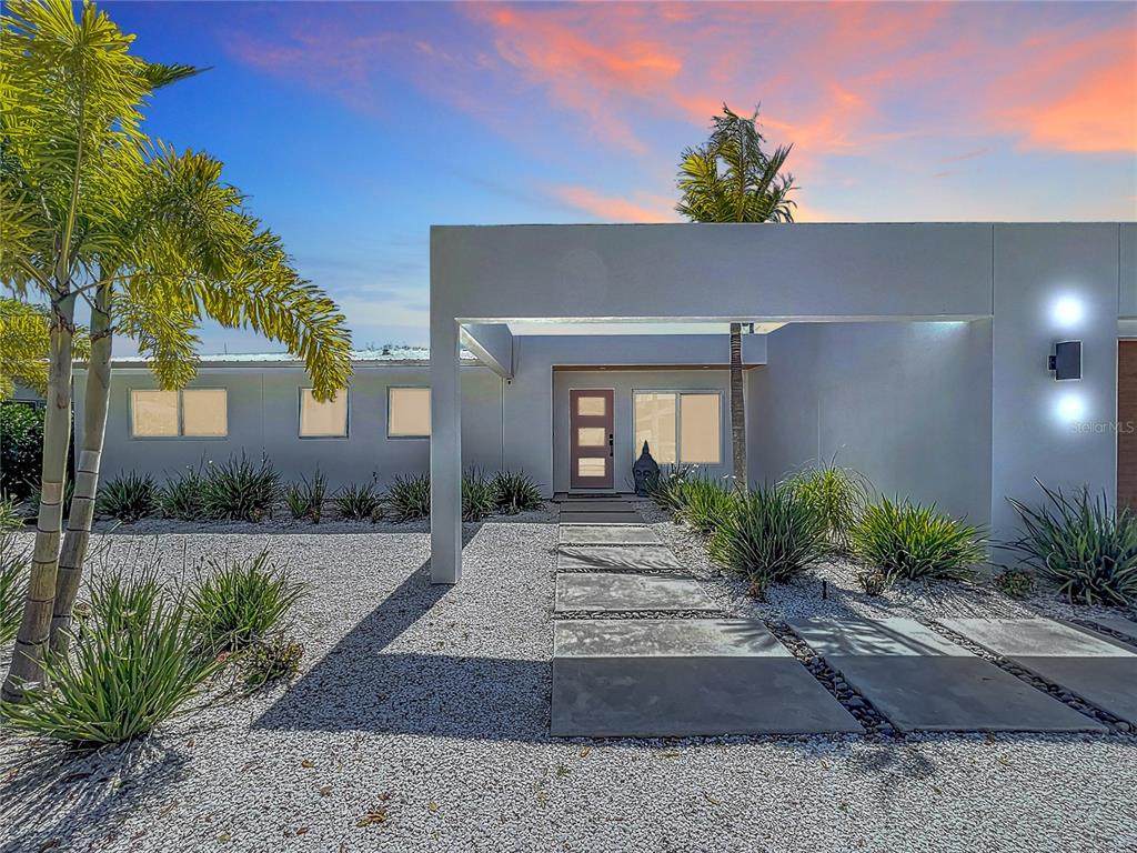 2308 Tulip Street Tulip Street - Photo 1