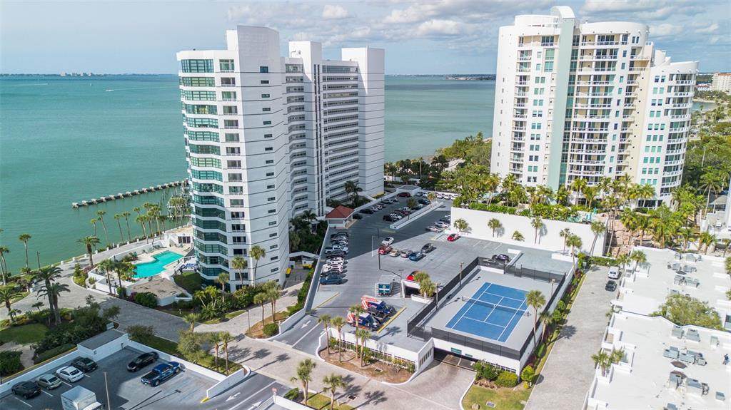 988 Blvd Of The Arts - Photo 1