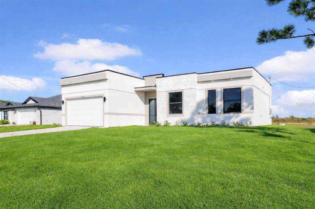 1423 20TH Terrace - Photo 1