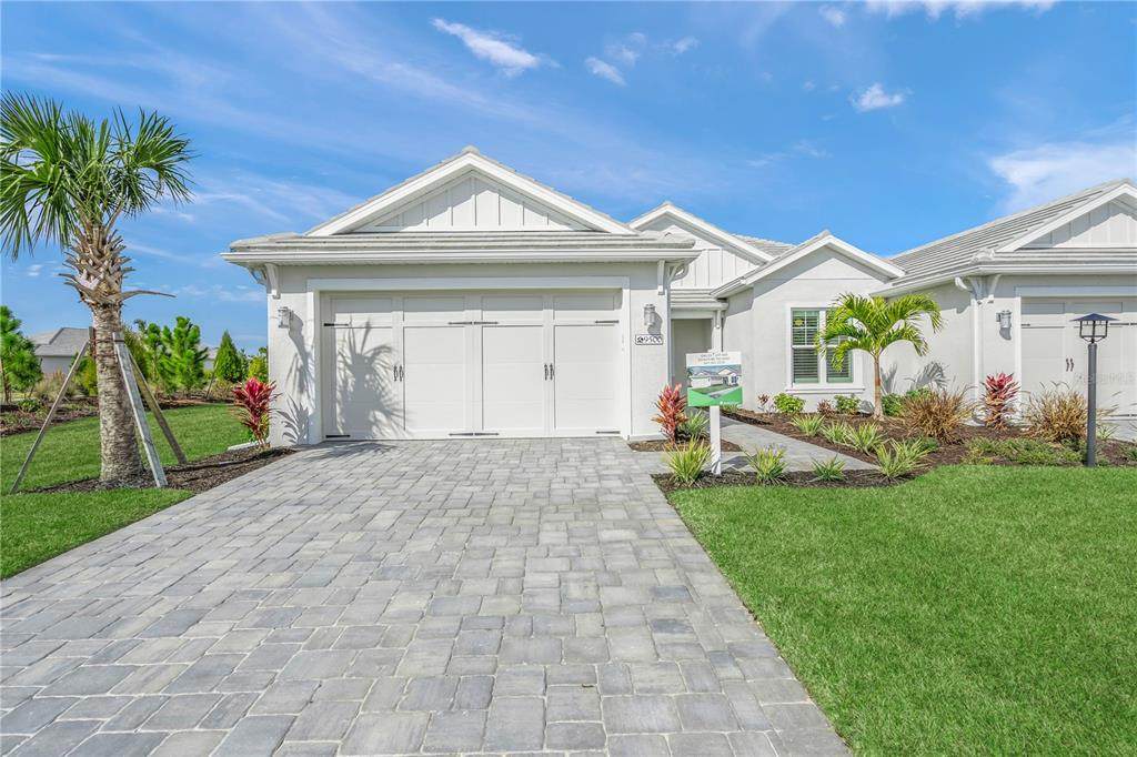9500 Lunar Dove Drive - Photo 1
