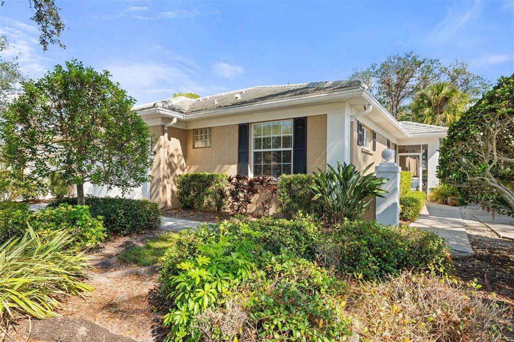 905 Barclay Court - Photo 1