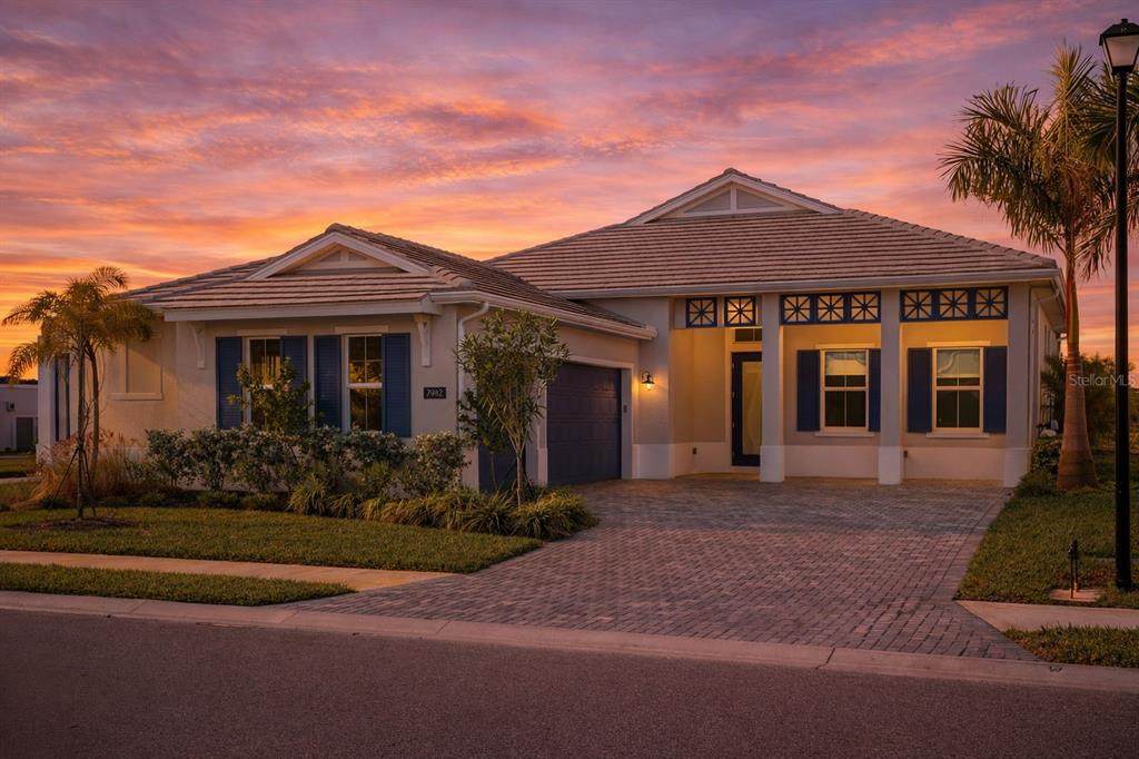 7982 Redonda Loop - Photo 1