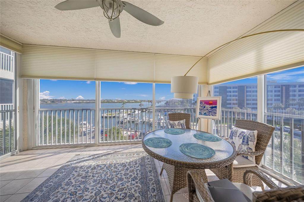 1260 Dolphin Bay Way - Photo 1
