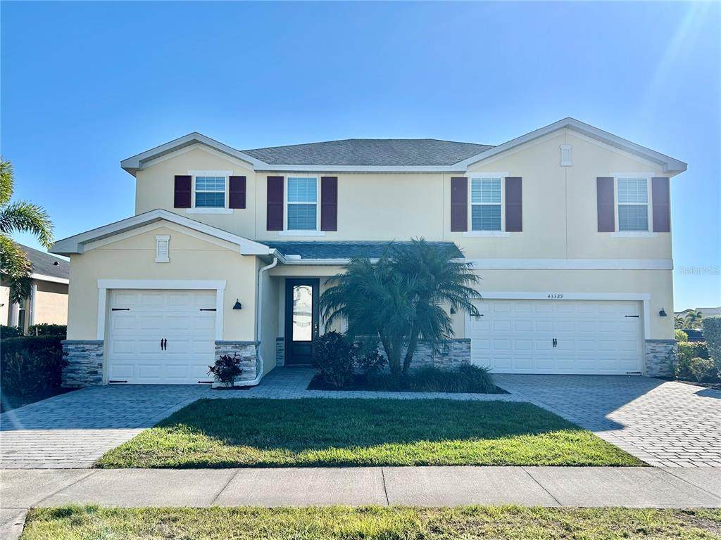 43329 Treadway Drive - Photo 1