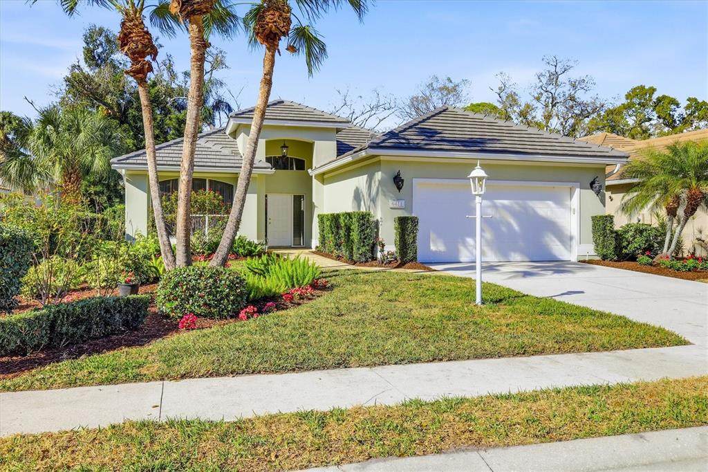 6411 Berkshire Place - Photo 1