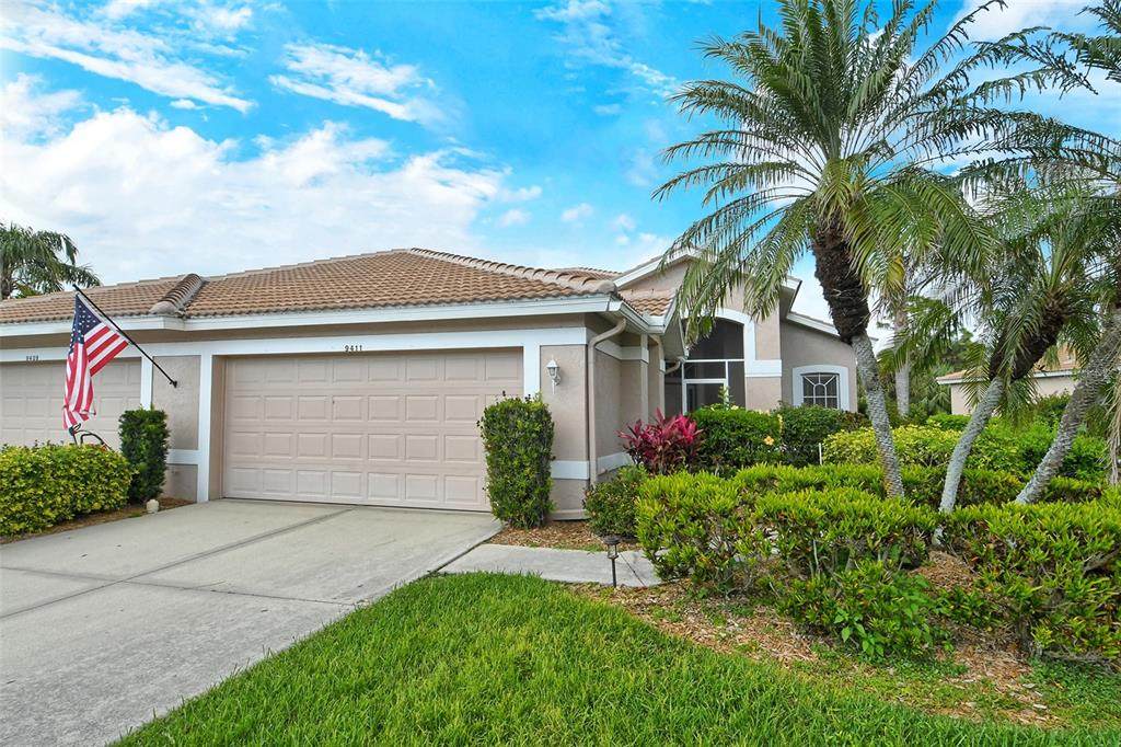 9411 Forest Hills Circle - Photo 1