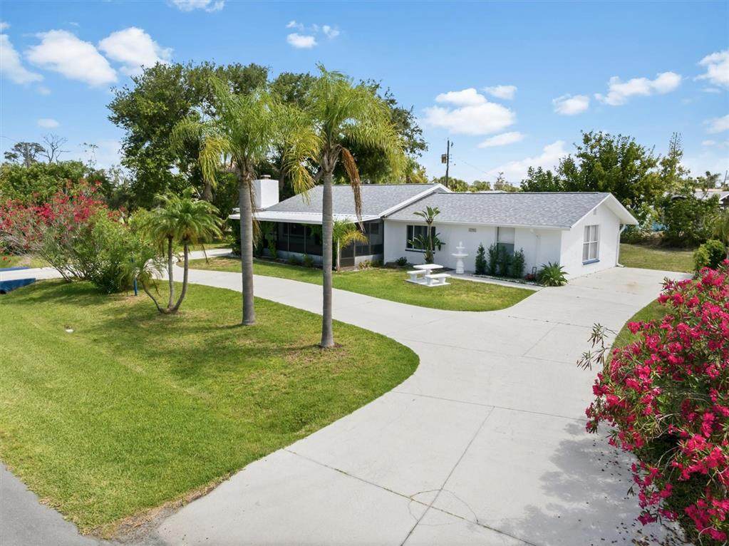 4705 Lemon Bay Drive - Photo 1