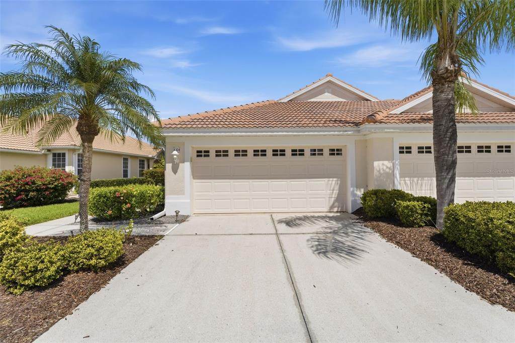 4924 Whispering Oaks Drive - Photo 1