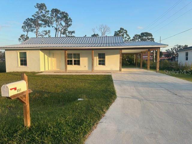 651 Chamber Street - Photo 1
